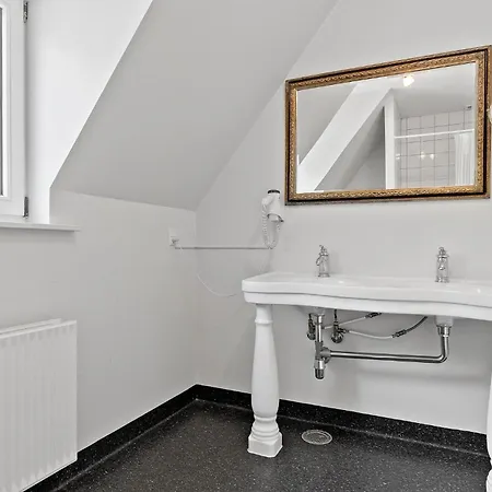 Дом отдыха Cozy In With Wifi *